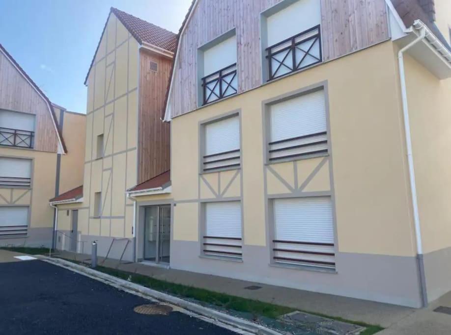 Le Saint Val 004, Appart. Neuf, Jardin, Parking Extérieur photo